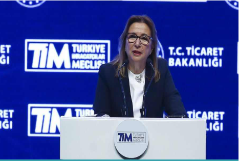 Genel kurulda kursüde konuşma yapan yönetici - TOBB 75. Genel Kurulu
